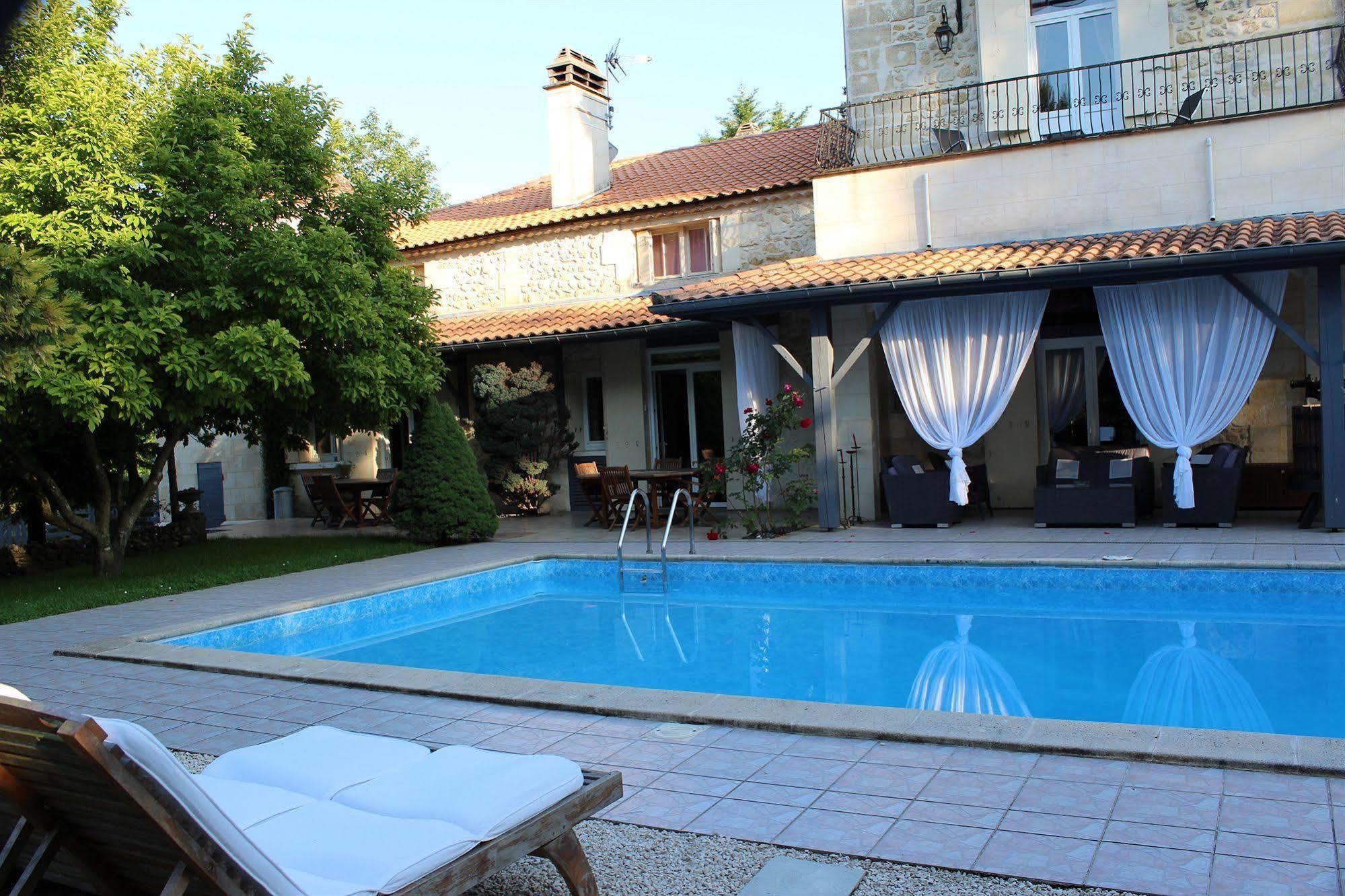 Montussan Chateau La Moune מראה חיצוני תמונה